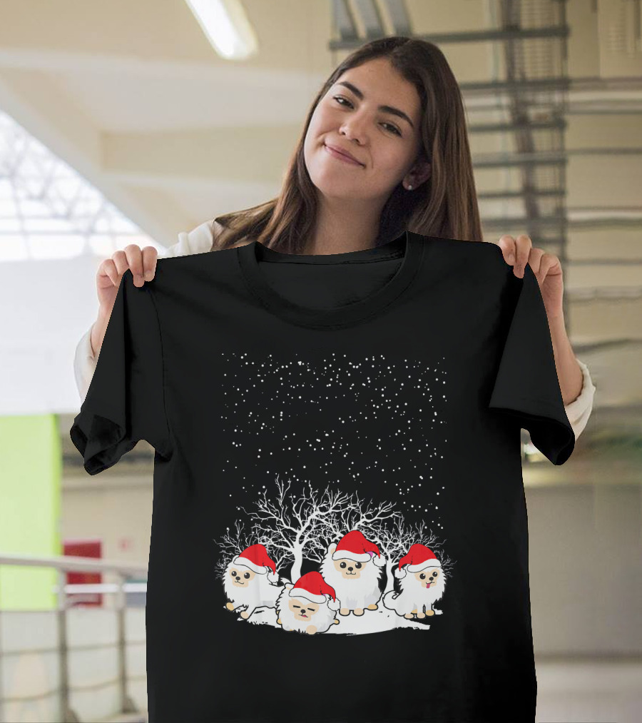 Cute Christmas Pomeranian Dogs in Snow with Santa Hats T-Shirt