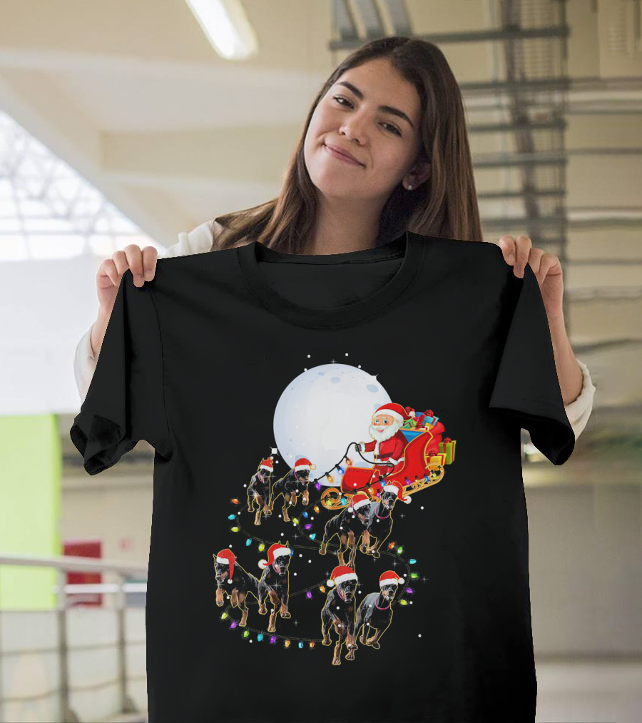 Santa Claus Sleigh Pulled by Dobermans with Christmas Lights and Full Moon T-Shirt