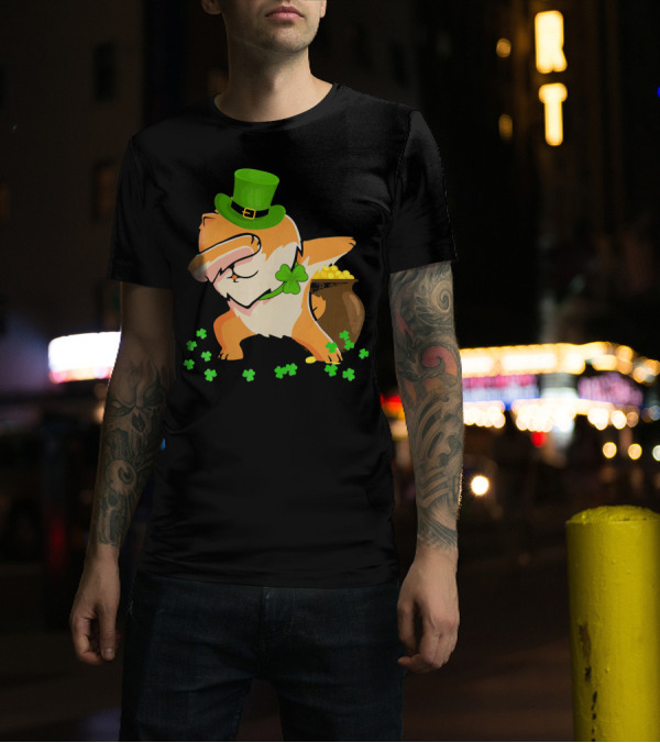 Pomeranian Dabbing St Patricks Day Shamrock Hat Pot Of Gold T-Shirt