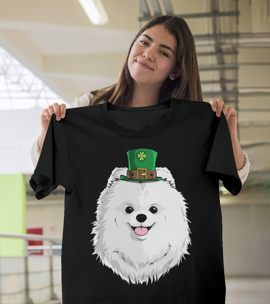 Pomeranian Dog Wearing Leprechaun Hat St Patricks Day T-Shirt