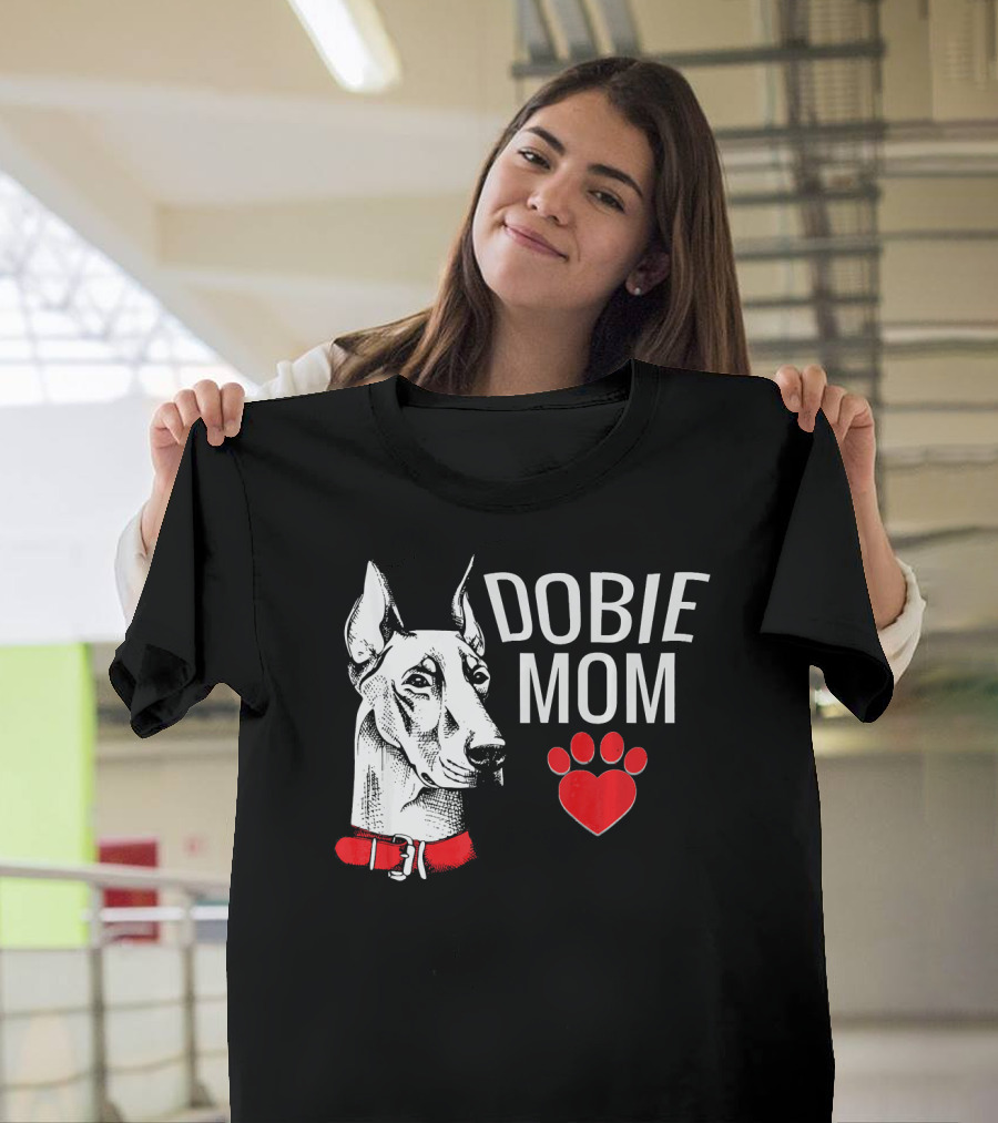 Dobie Mom Doberman Pinscher Dog with Red Collar and Heart Paw Prints T-Shirt