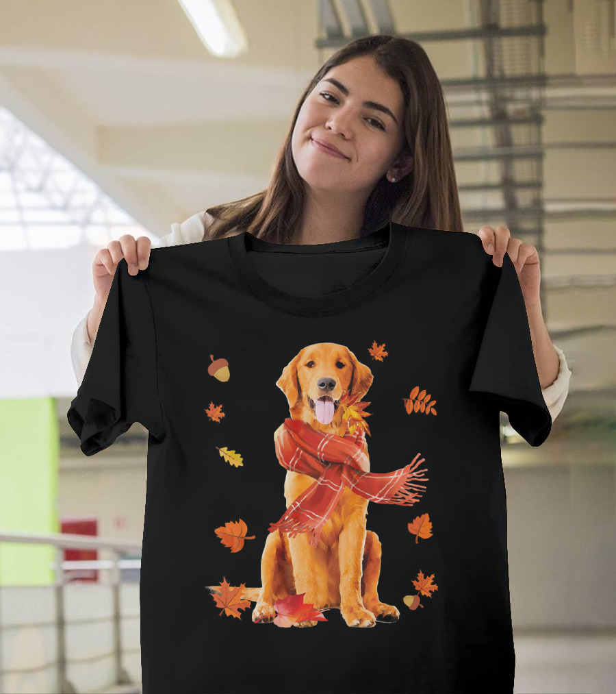Golden Retriever with Scarf and Autumn Leaves T-Shirt