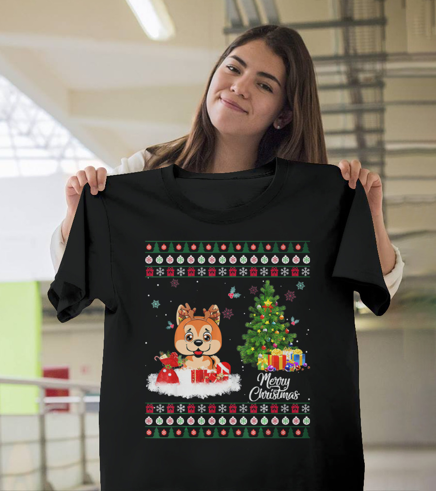 Merry Christmas Akita Funny Reindeer Moon Santa with Tree and Presents T-Shirt