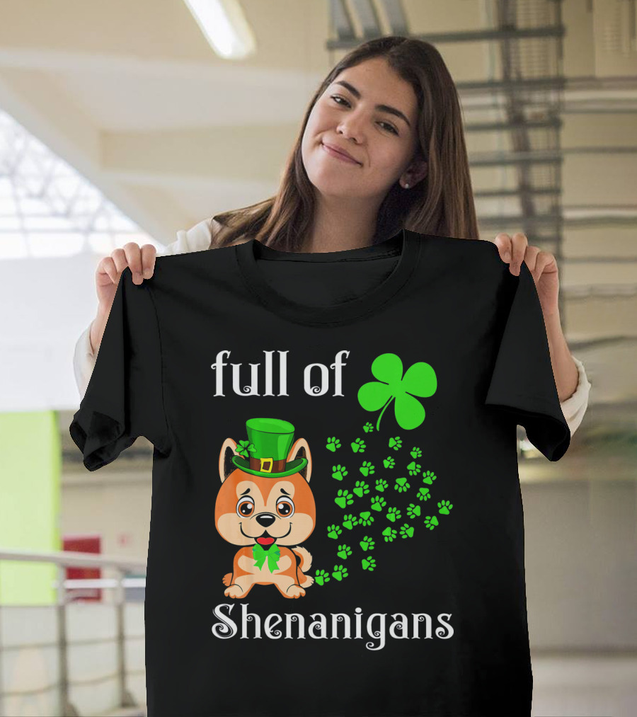Full Of Shenanigans Akita Inu St Patrick's Day Clover Hat Paws T-Shirt