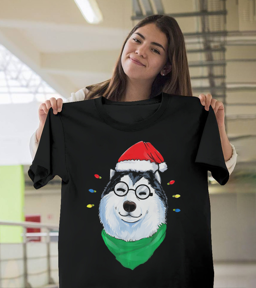 Siberian Husky with Santa Hat and Christmas Lights T-Shirt