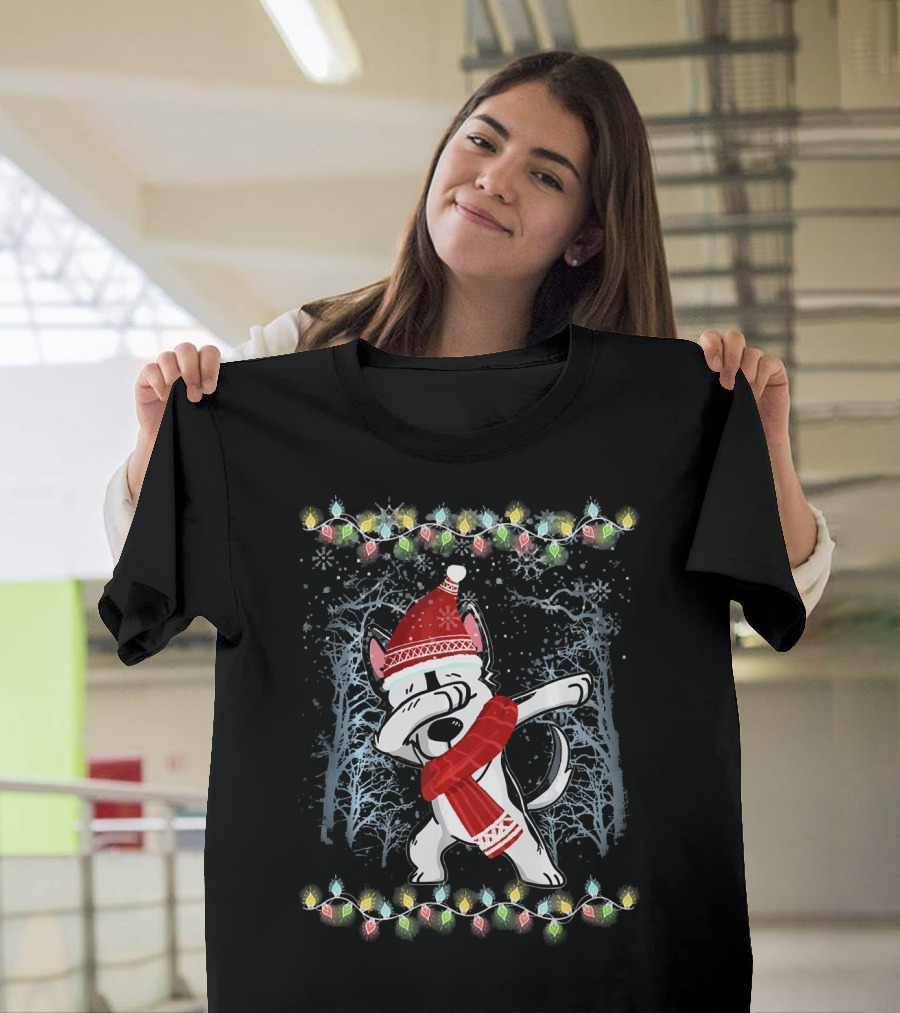 Dabbing Siberian Husky in Santa Hat with Christmas Lights and Snowflakes T-Shirt