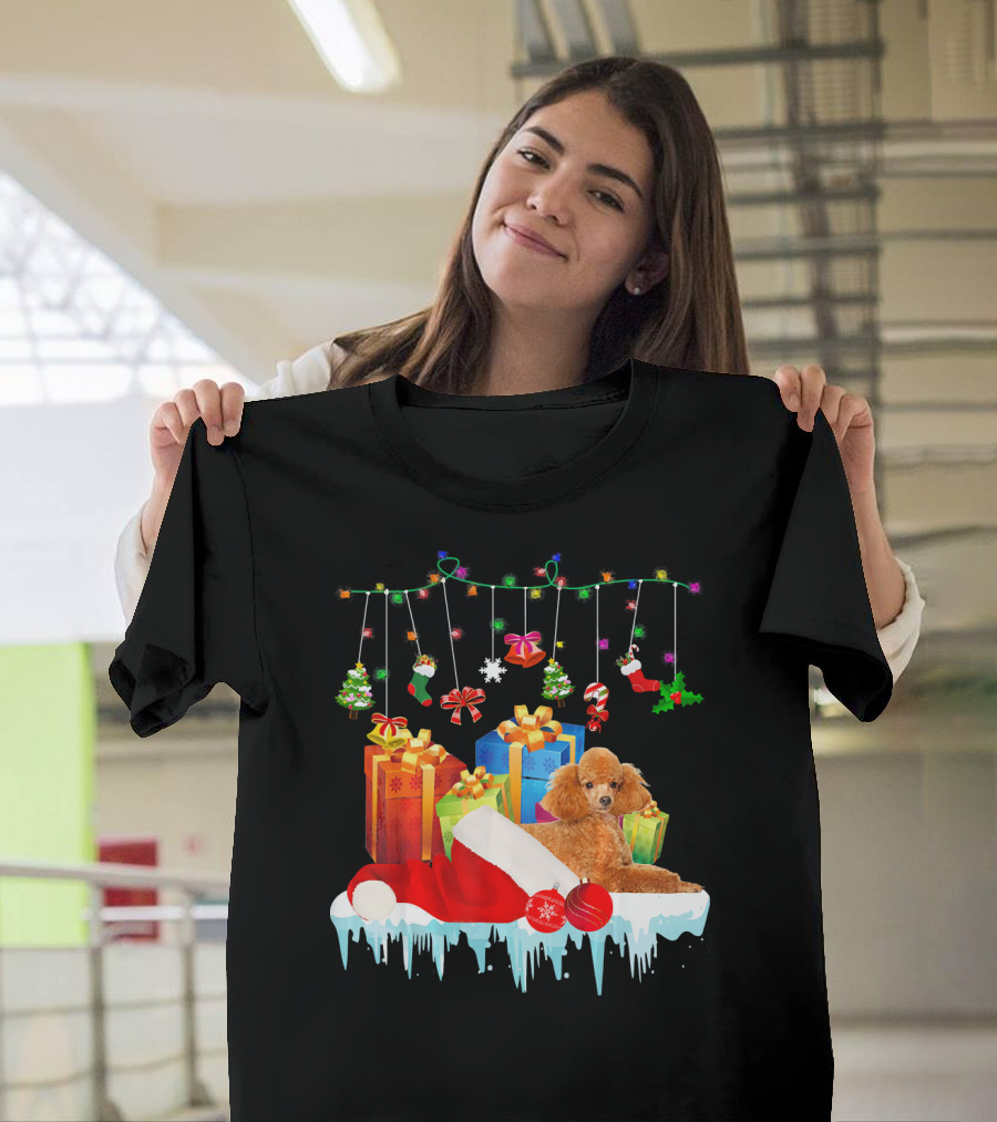 Poodle with Santa Hat and Christmas Gifts at Holiday Fair T-Shirt
