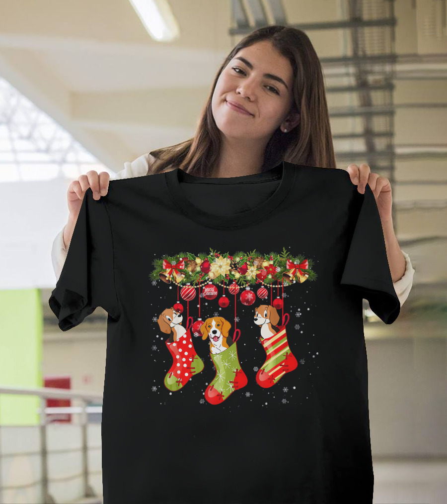 Beagle Love Funny Christmas Socks Merry Christmas Beagle T-Shirt