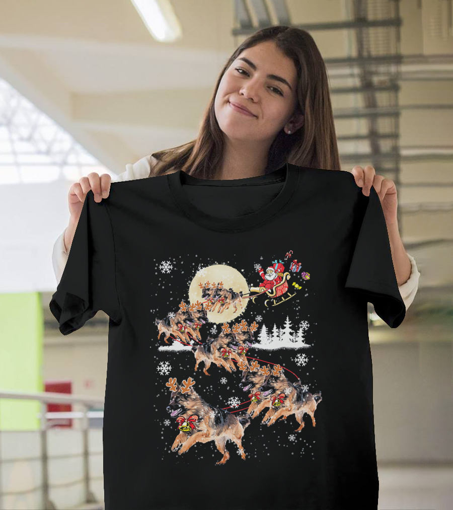 Merry German Shepherds Santa Sleigh Reindeer Snowflakes Holiday T-Shirt
