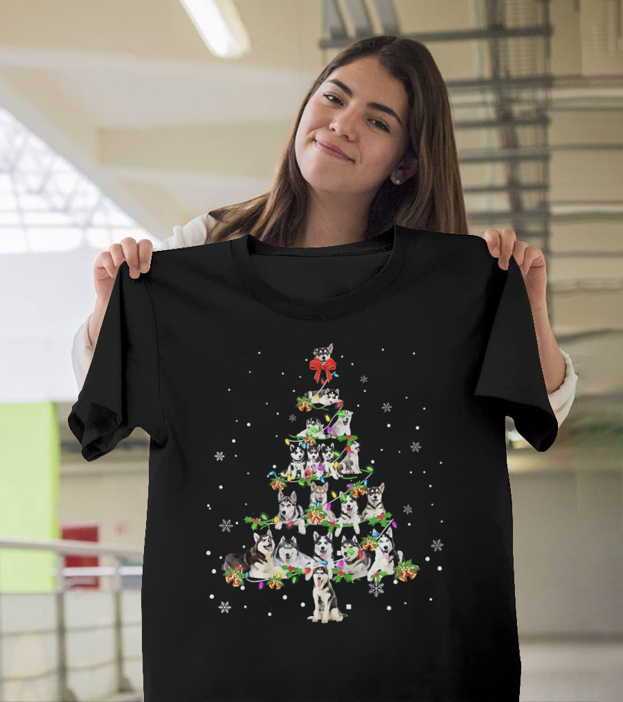 Husky Noel Xmas Tree Cool Christmas Dog Snowflakes Festive Puppies T-Shirt