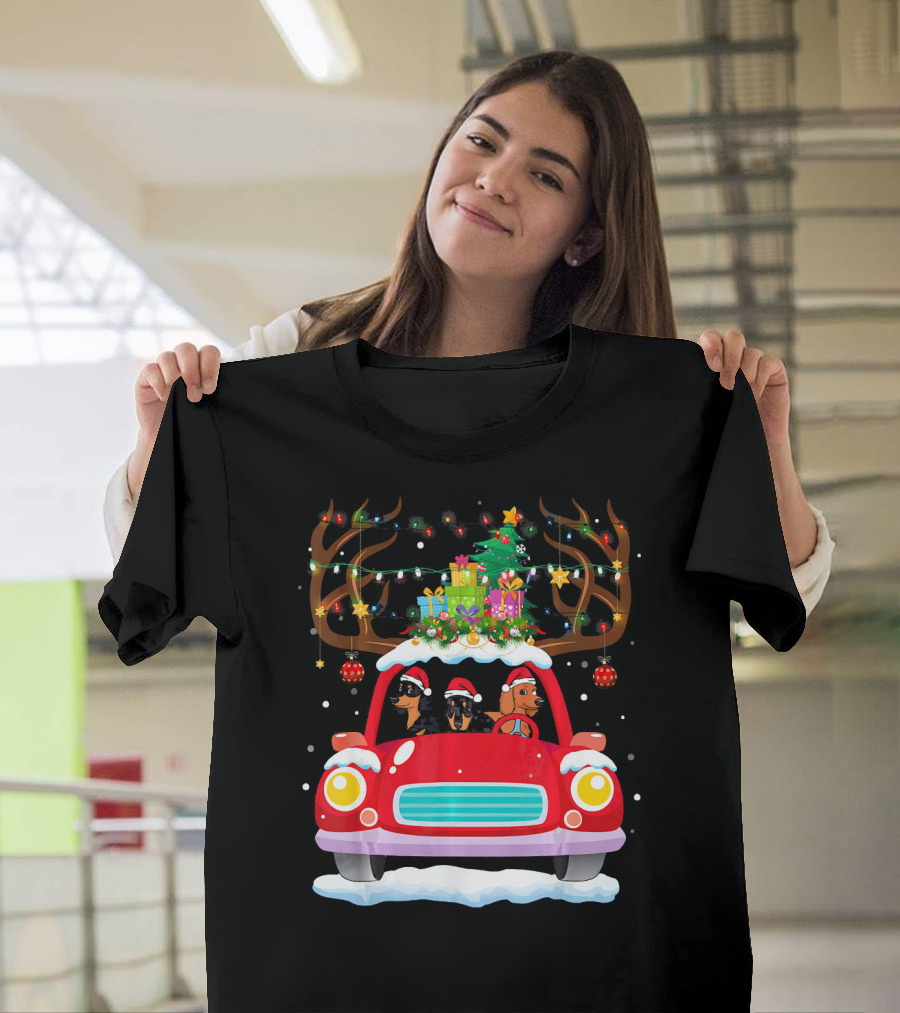 Reindeer Dachshund Christmas Car with Gifts and Lights T-Shirt