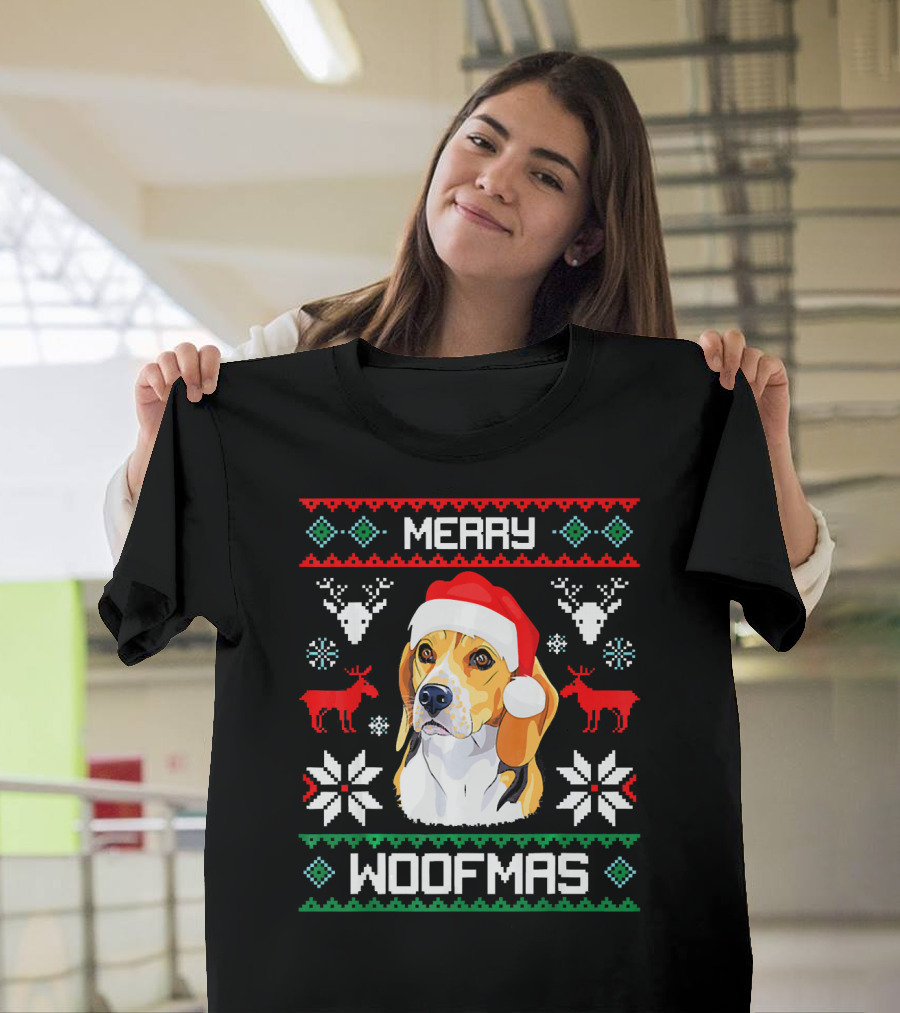Merry Woofmas Beagle Dog in Santa Hat with Festive Christmas T-Shirt