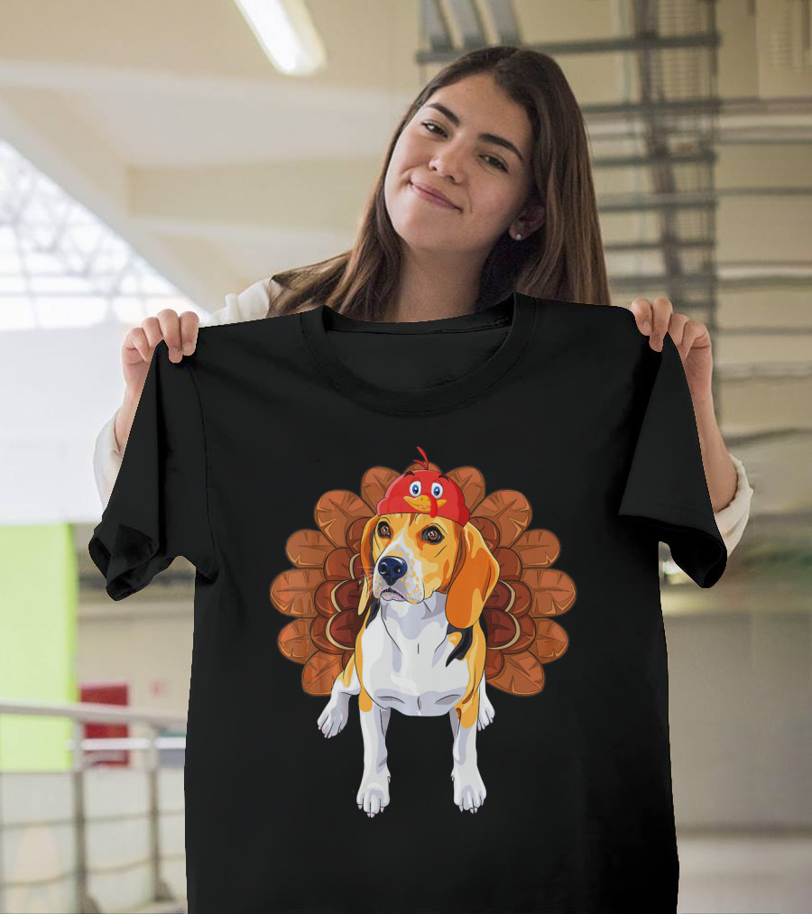 Turkey Hat Beagle with Feathered Tail T-Shirt