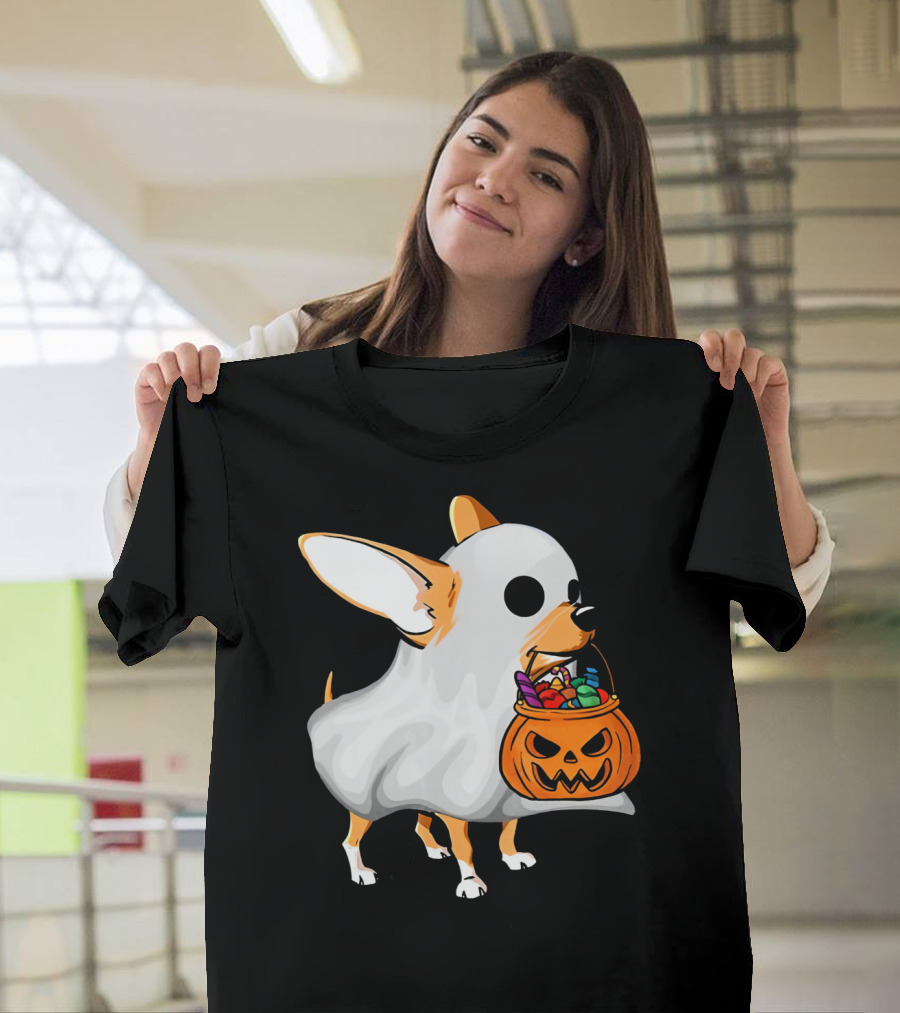 Chihuahua Ghost Halloween Candy Pumpkin Basket T-Shirt