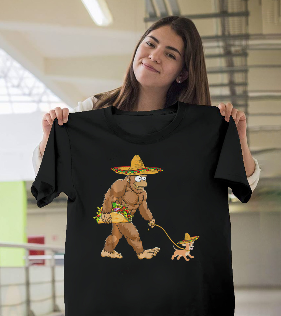 Bigfoot Sombrero Taco Chihuahua Dog Cinco de Mayo T-Shirt