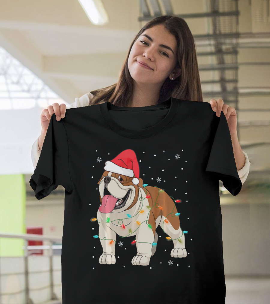 Funny English Bulldog Christmas Lights Santa Hat Snowflakes T-Shirt