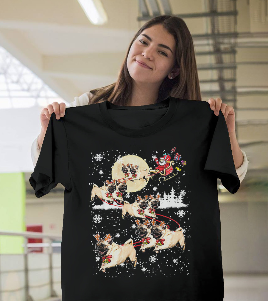 Pug Reindeer Christmas Santa Sled with Dogs and Snowflakes T-Shirt