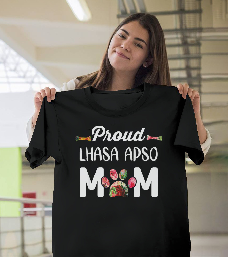 Proud Lhasa Apso Mom Paw Prints T-Shirt