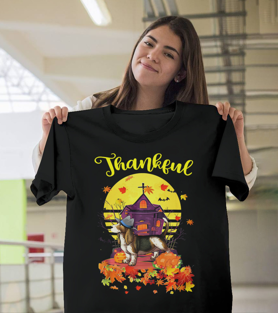 Thankful Basset Hound Pilgrim with Autumn Leaves and Pumpkin T-Shirt