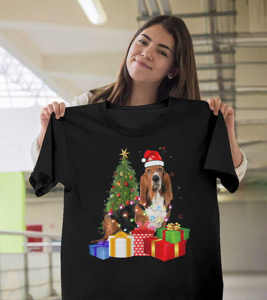 Santa Basset Hound Wrapped in Christmas Tree Lights with Presents T-Shirt
