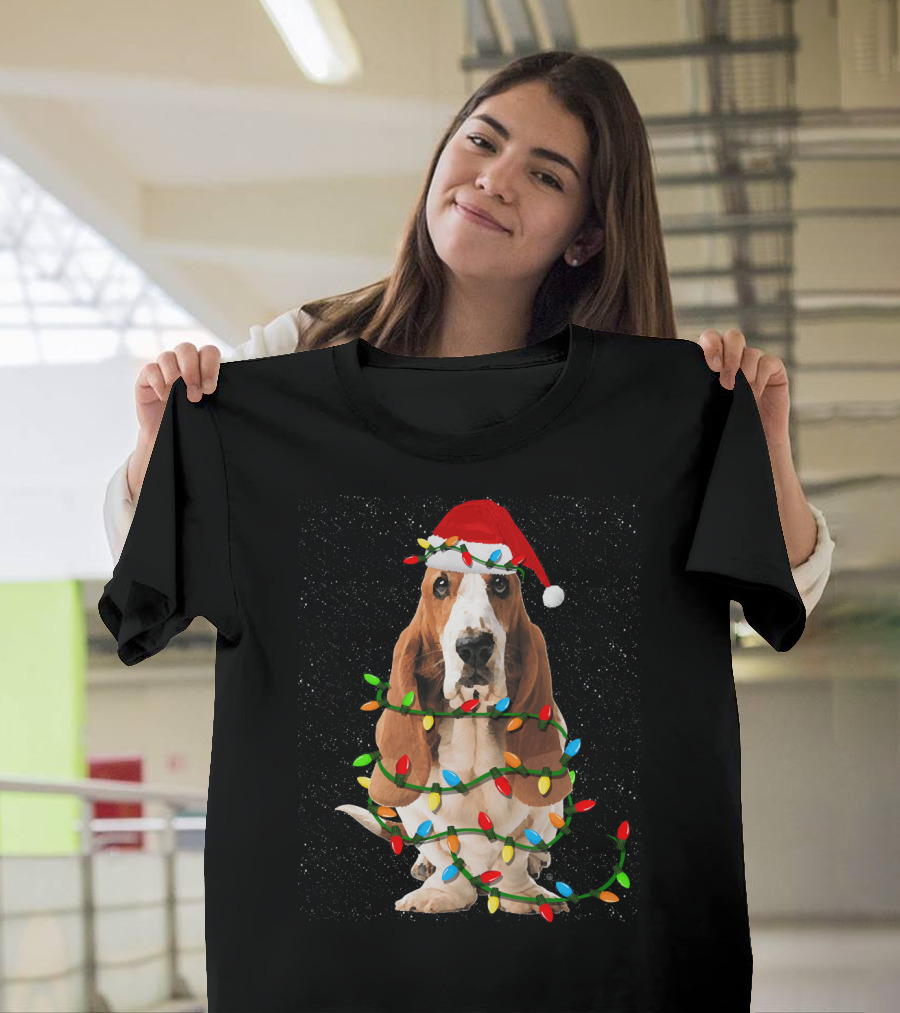 Basset Hound Christmas Lights Santa Hat T-Shirt