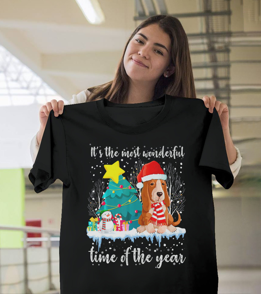 It's the Most Wonderful Time of the Year Basset Hound Christmas Scene T-Shirt