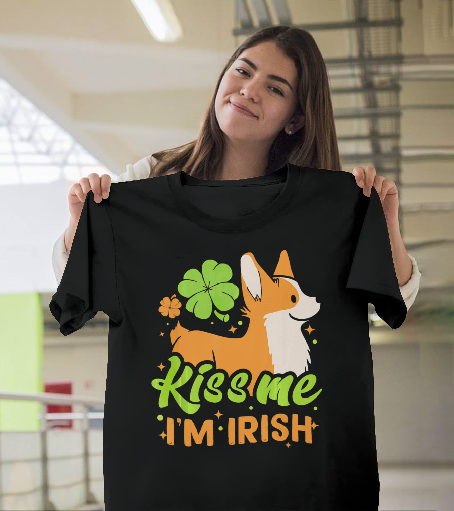 Kiss Me I'm Irish Corgi T-Shirt