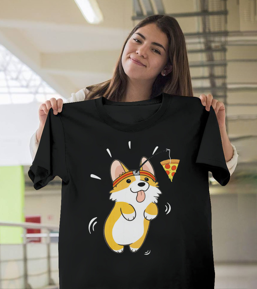 Corgi Running Pizza Lover Funny Dog Pizza Slice Chase T-Shirt