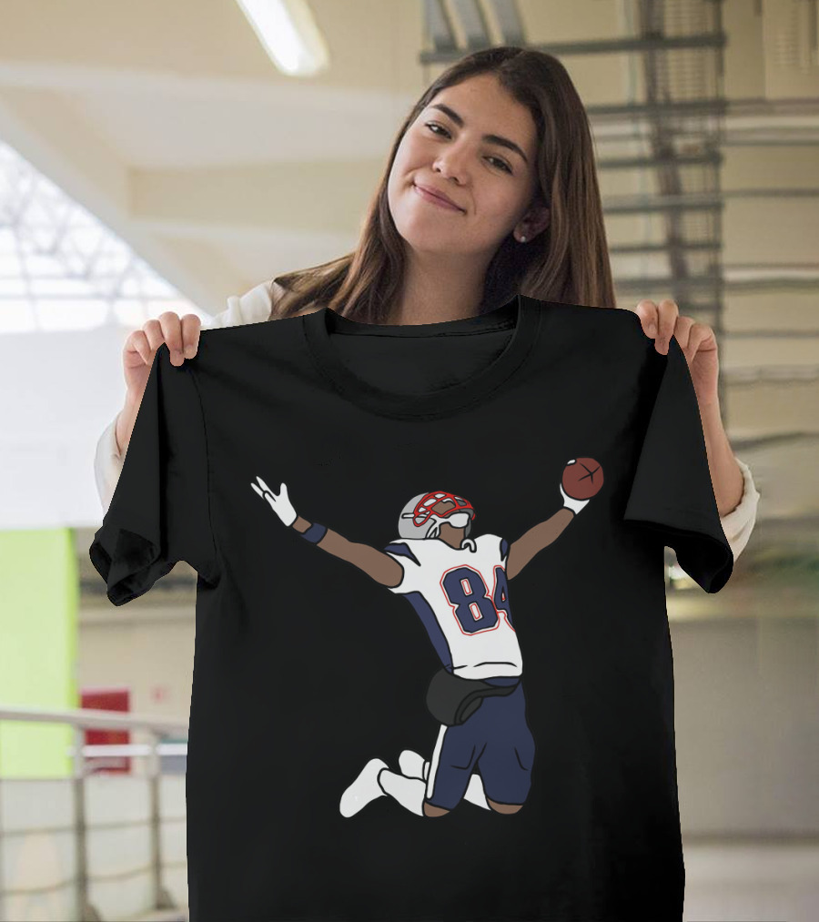 Antonio Brown Patriots Celebration Jumping Football Player Number 84 T-Shirt