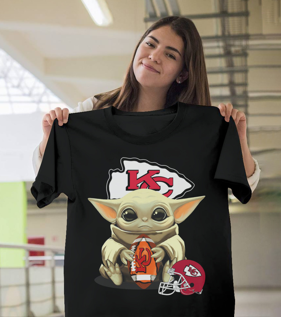Baby Yoda Kansas City Chiefs Football Helmet T-Shirt