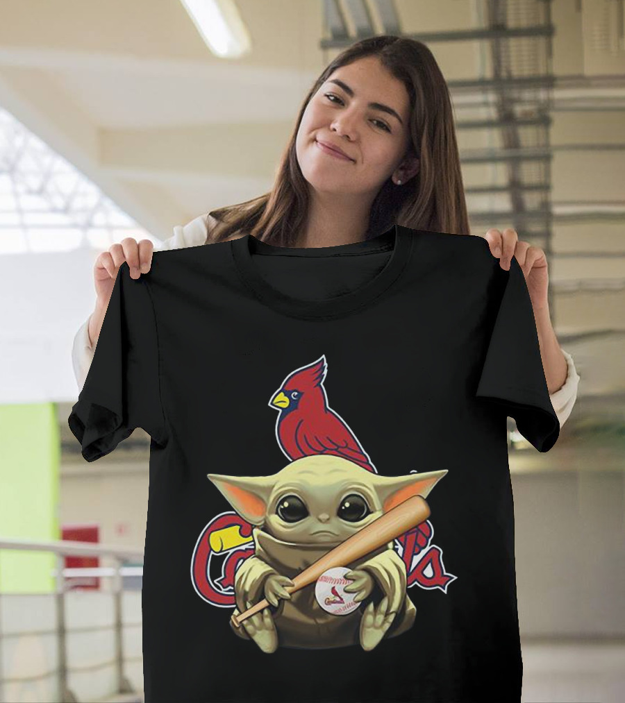Baby Yoda St. Louis Cardinals Baseball Bat And Ball With Cardinal T-Shirt