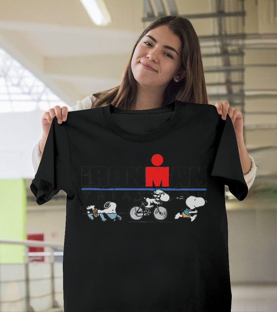SNOOPY IRONMAN TRIATHLON WORLD TRIATHLON CORPORATION RUN BIKE SWIM T-Shirt