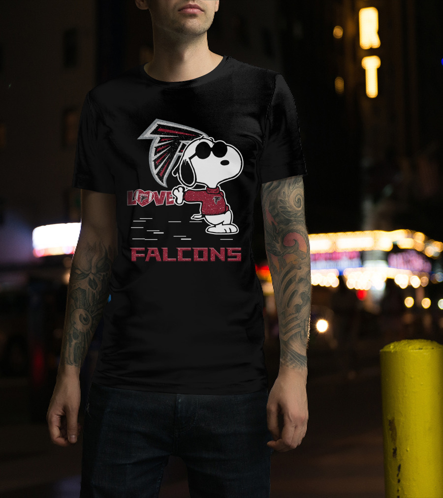 Snoopy Love Falcons Atlanta Football Fan T-Shirt