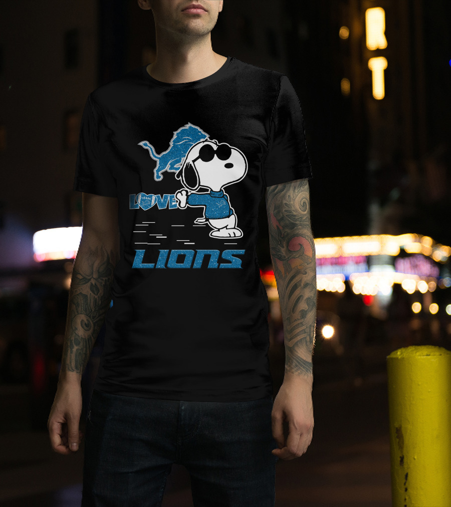 Snoopy Love Detroit Lions Nfl Football Fans T-Shirt