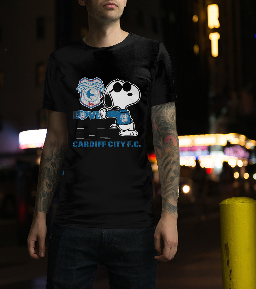 Snoopy Love Cardiff City F.c. T-Shirt