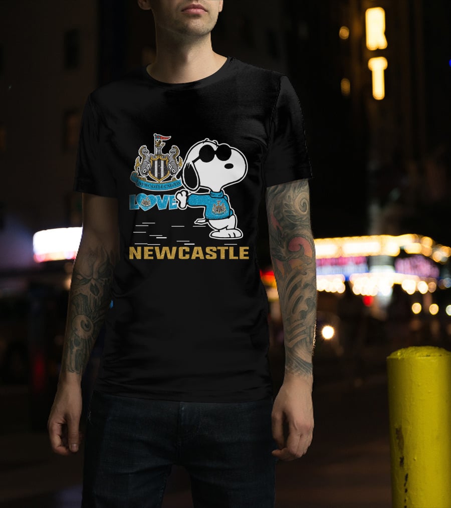 Snoopy Love Newcastle United Football Club T-Shirt