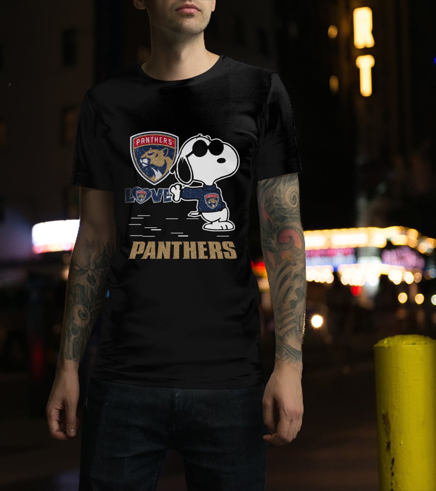 Snoopy Love Panthers Florida Panthers T-Shirt