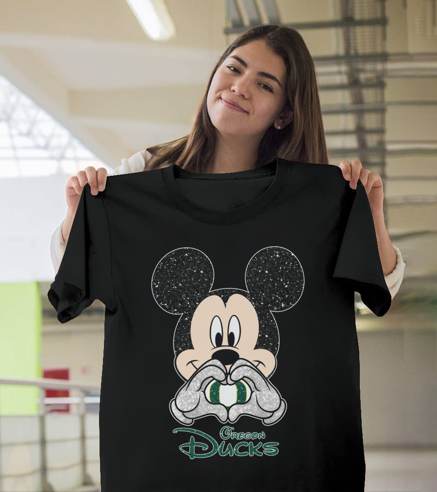 Mickey Mouse Oregon Ducks Heart Hands T-Shirt