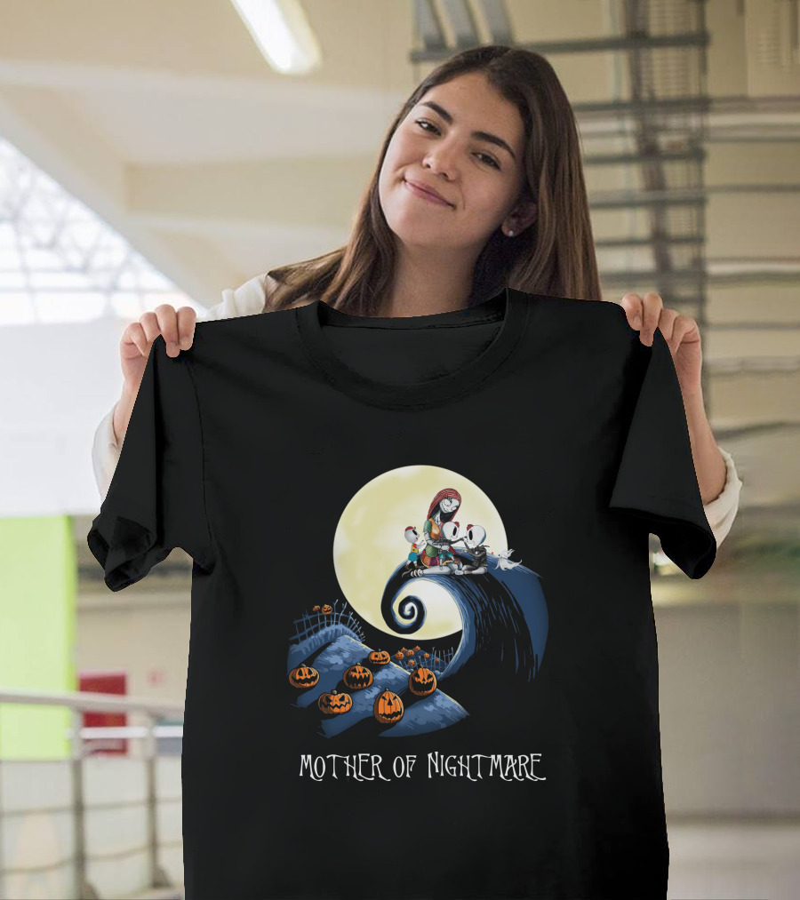 Mother Of Nightmare Curled Hill Pumpkins Moon Scene T-Shirt