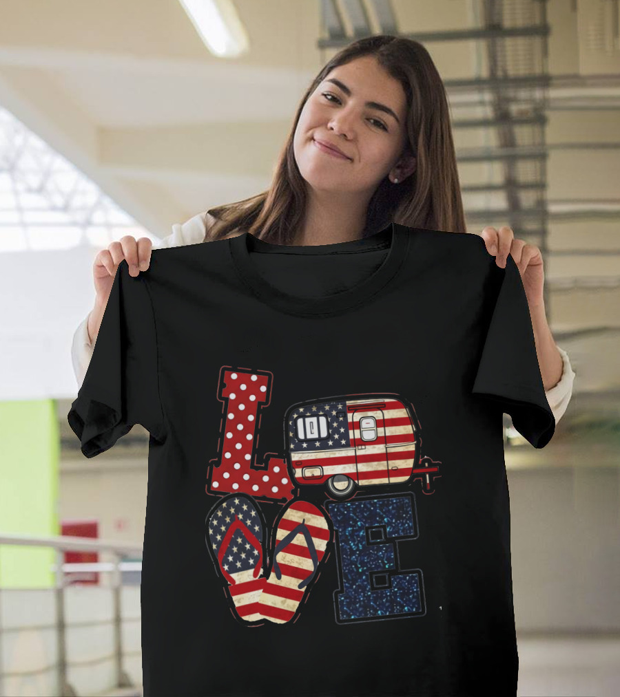 Love Bigfoot Camping USA Camper T-Shirt