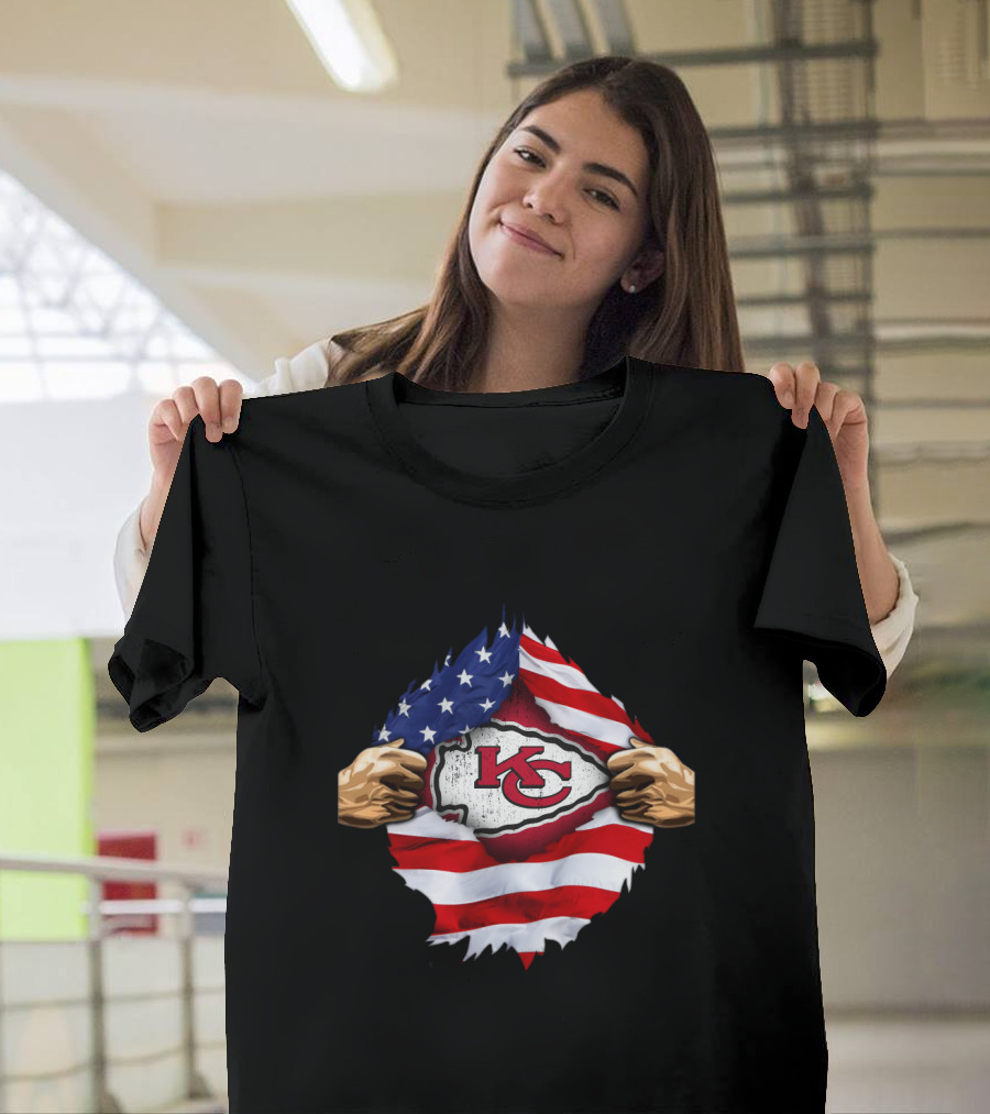 Kansas City Chiefs American Flag Emblem T-Shirt