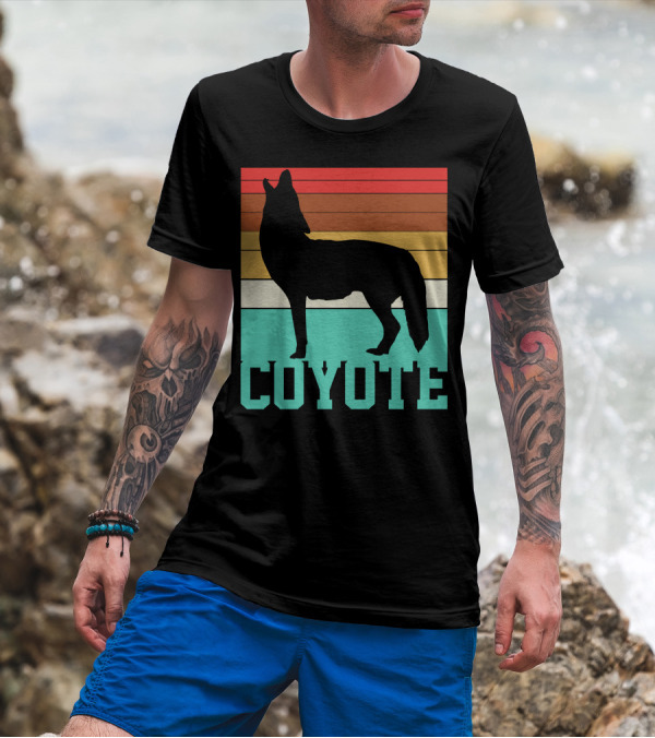 Coyote Retro Silhouette Striped Sunset Motif T-Shirt