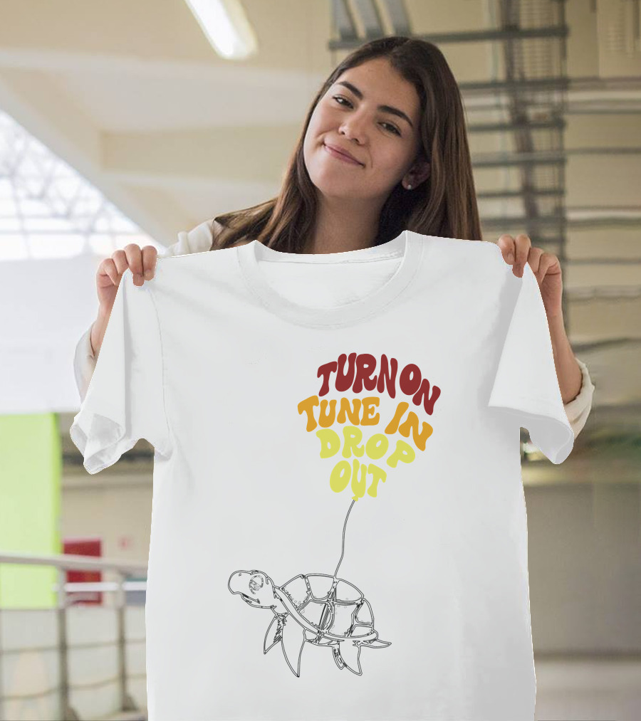Turtlethy Leary Turn On Tune In Drop Out White on Black Essential T-Shirt