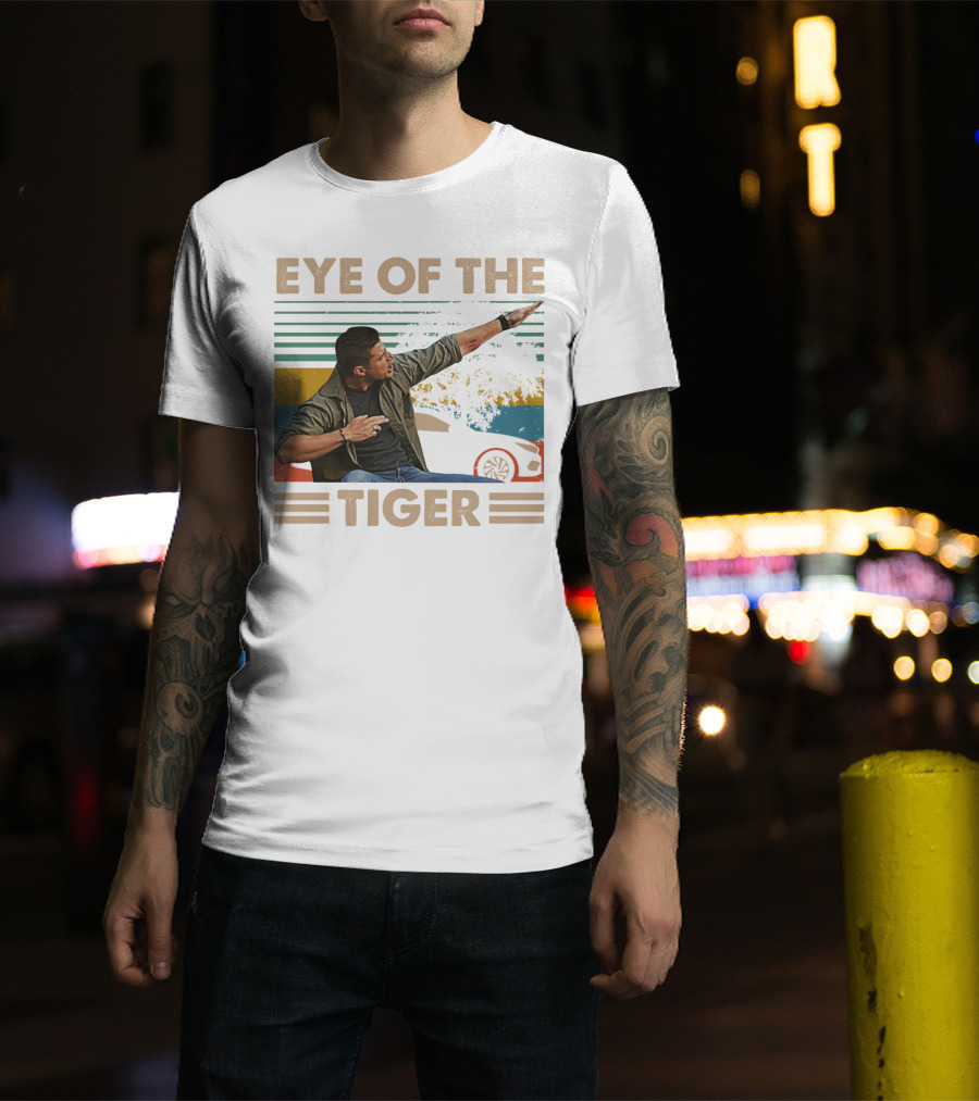 EYE OF THE TIGER Retro Action Pose With Car And Stripes T-Shirt