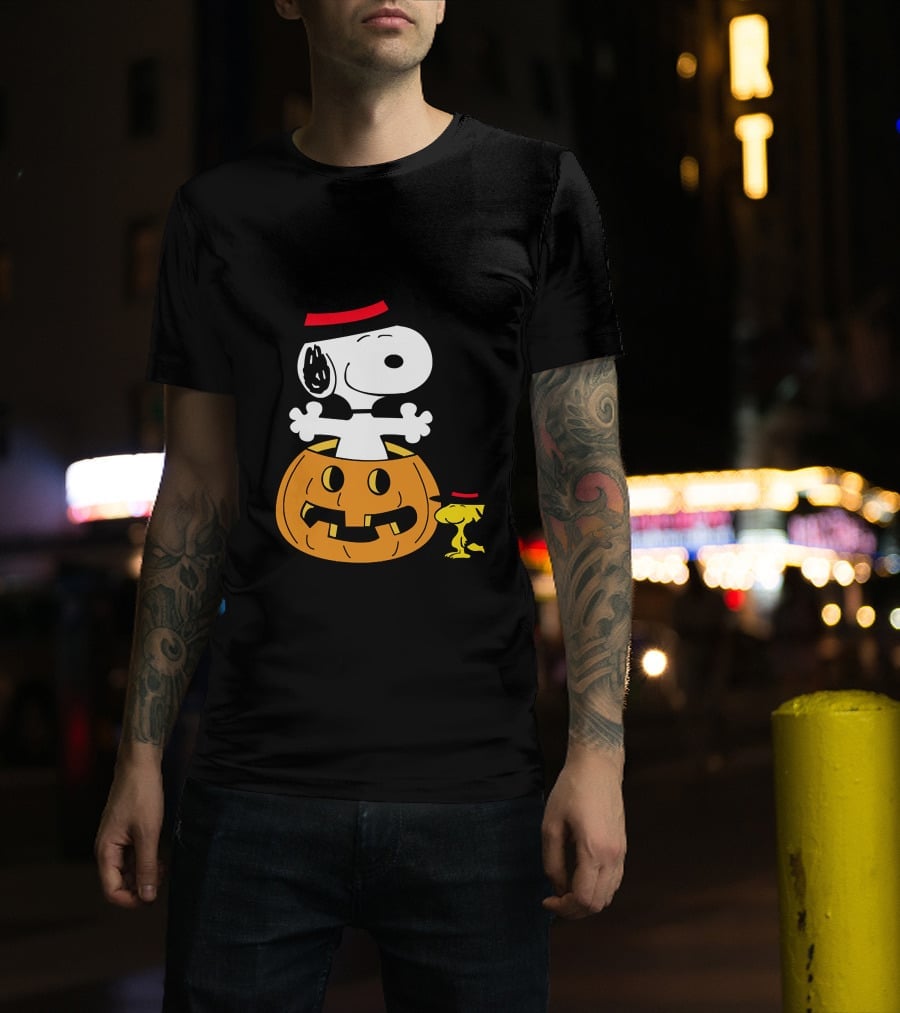 Snoopy Woodstock Halloween Pumpkin Witch Hat T-Shirt