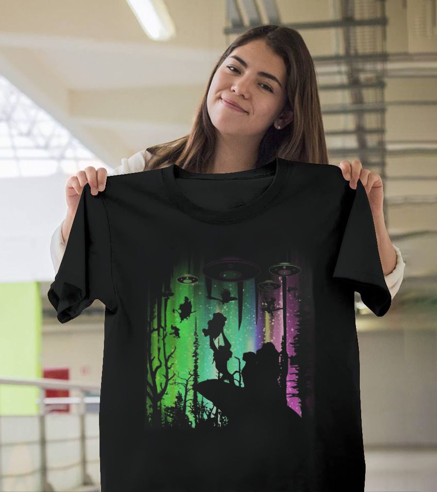 The Lion King Silhouette With UFOs And Aurora In Storm Area Scene T-Shirt