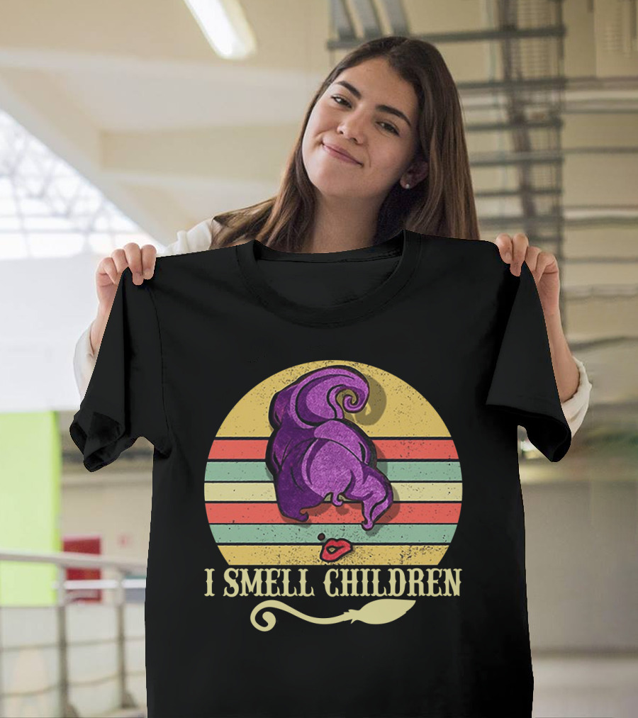 I Smell Children Vintage Sunset Mary Sanderson Hocus Pocus Witch Hat Retro Stripes T-Shirt