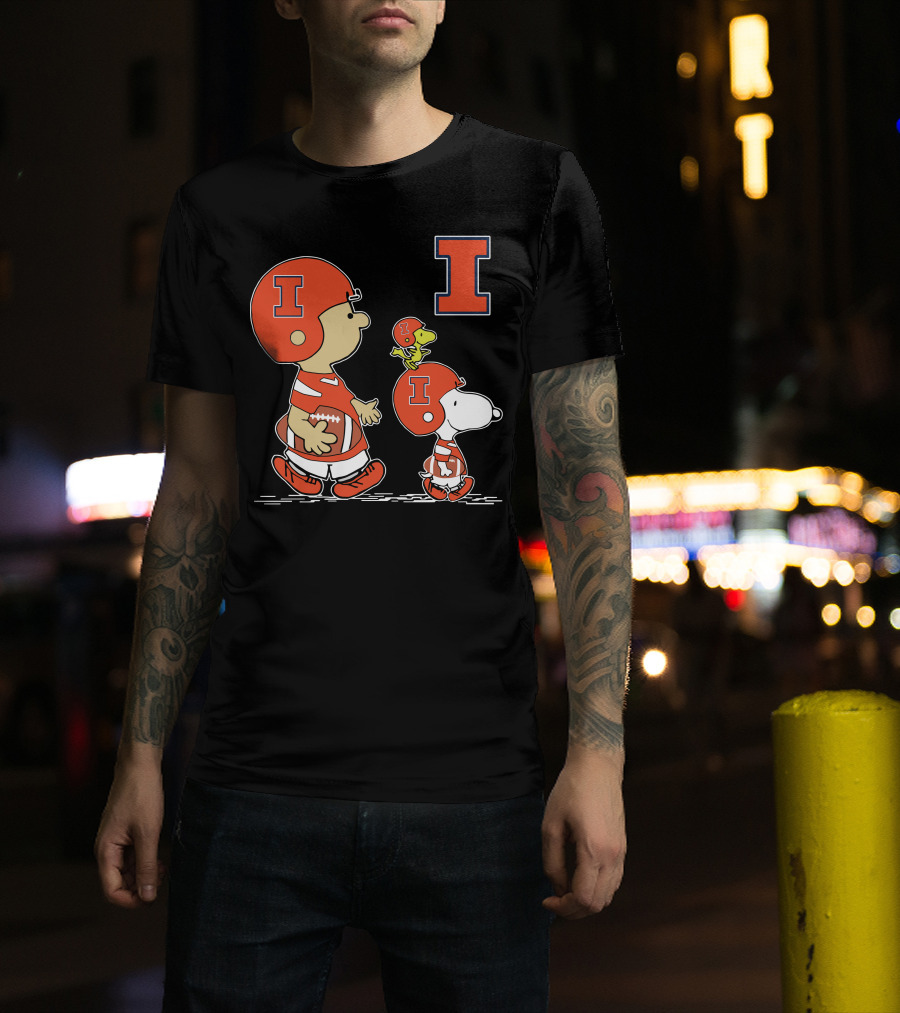 Illinois Fighting Illini Peanuts Football Characters With Big I T-Shirt