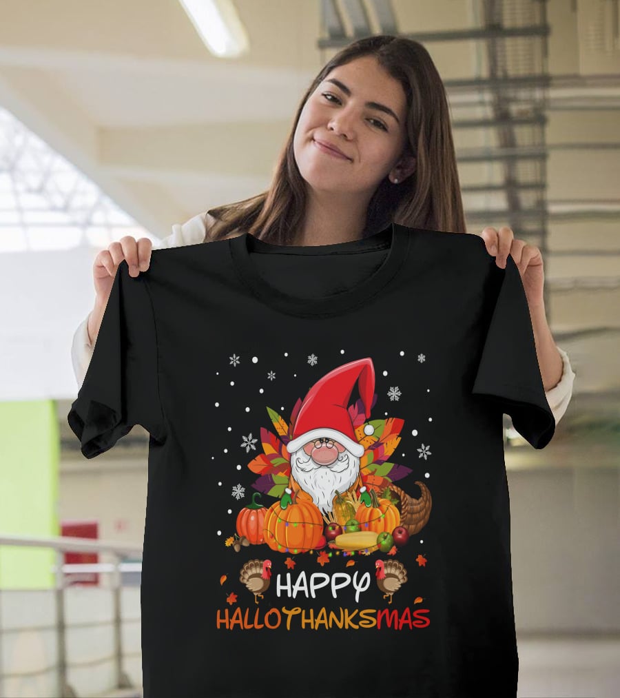 Happy HalloThanksMas Santa Hat Pumpkins Turkeys Cornucopia Snowflakes T-Shirt