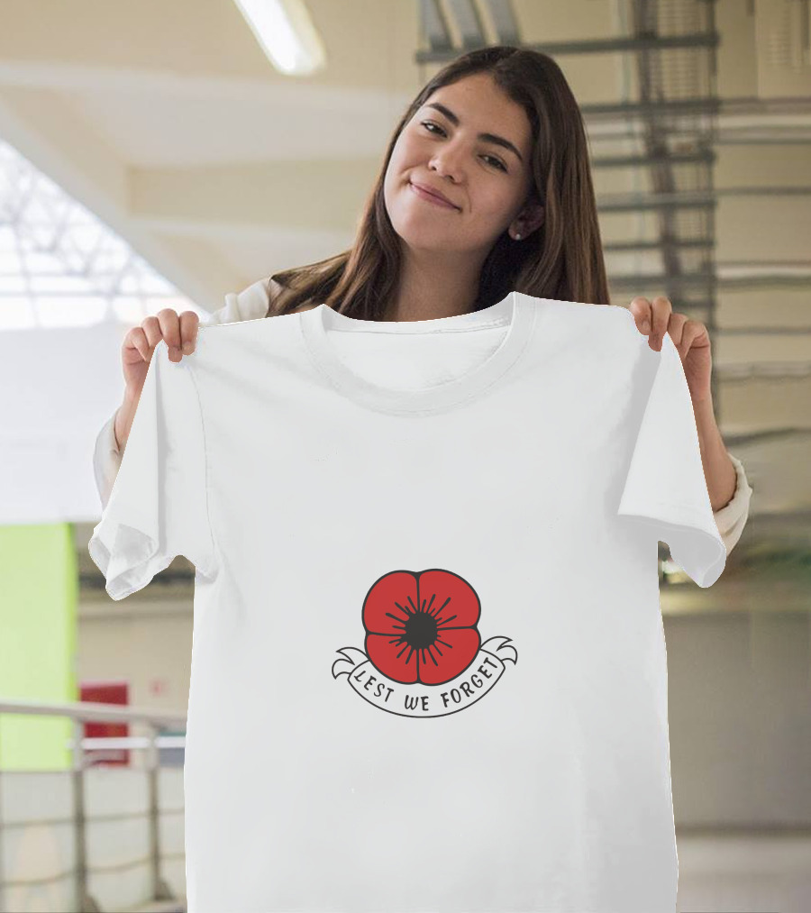 Lest We Forget Remembrance Poppy T-Shirt